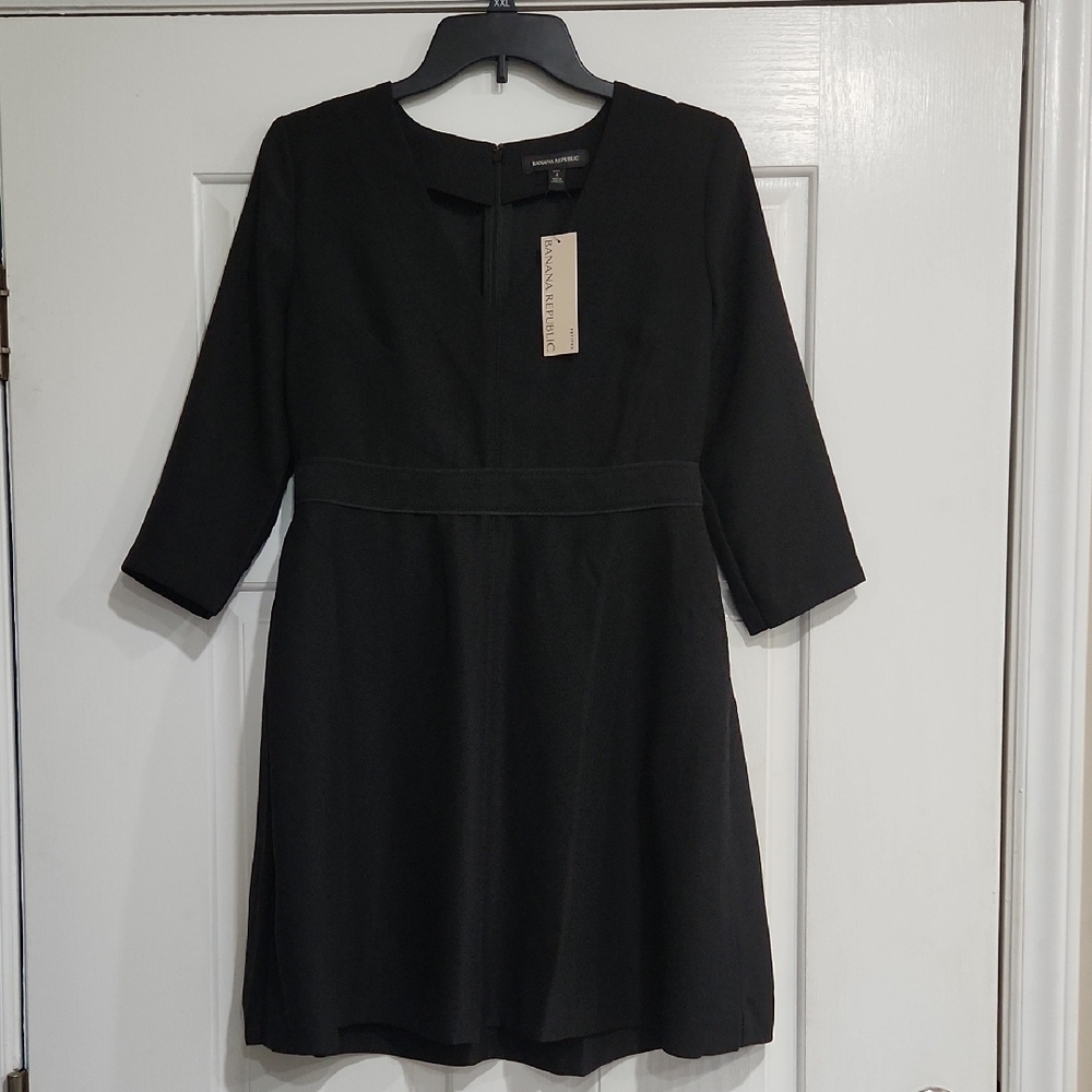 Banana Republic Black A-Line Dress 3/4 Sleeve Crew Neck